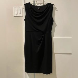 Ann Taylor black dress size 2, EUC